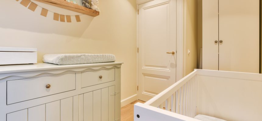 Sicherheit zuerst: Die 10 wichtigsten Tipps für ein sicheres Kinderzimmer