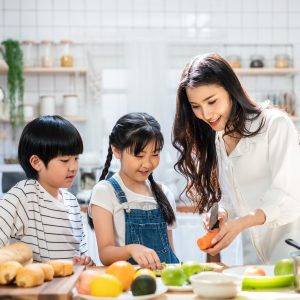Gemeinsames Kochen mit Kindern: Einfache und gesunde Rezepte