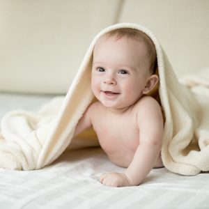 Kuschelige Babydecken: So finden Sie das Richtige für jede Jahreszeit